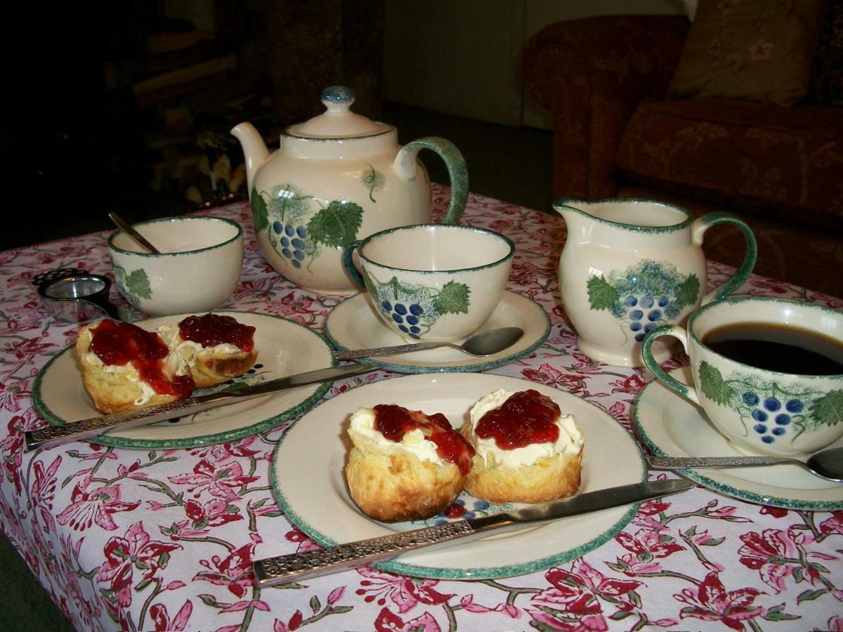 Middletown Farmhouse B&B Okehampton Buitenkant foto