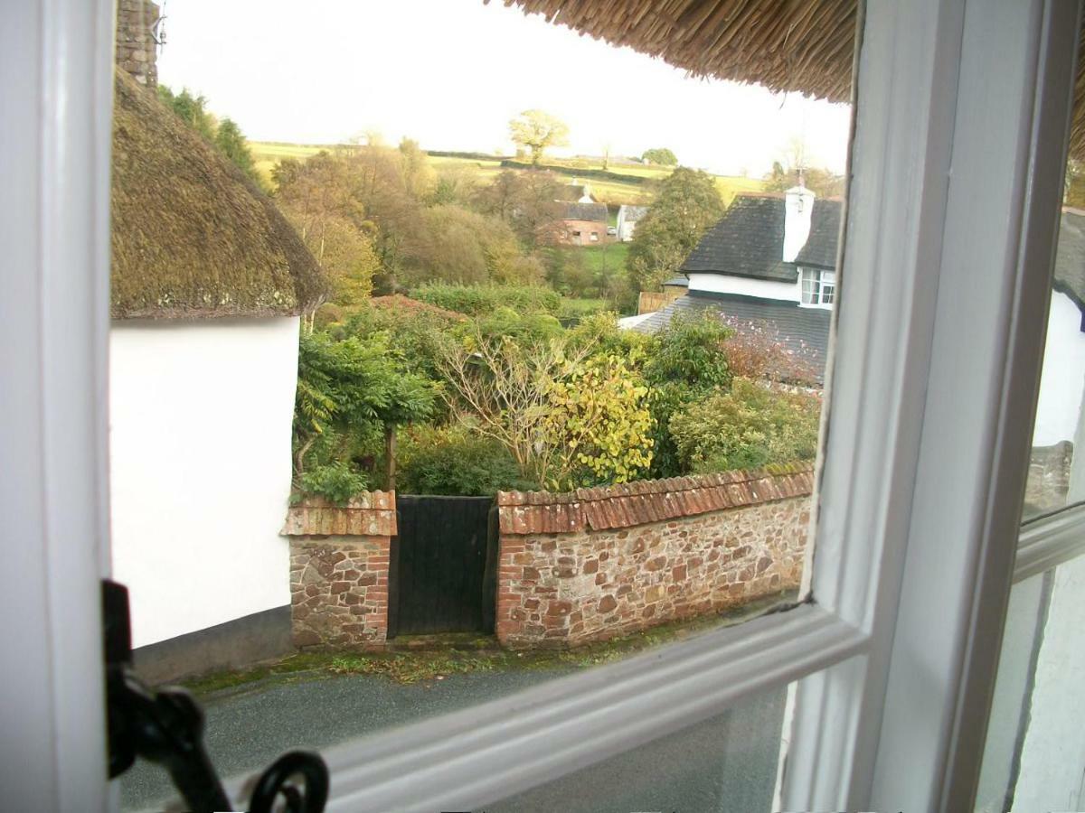 Middletown Farmhouse B&B Okehampton Buitenkant foto